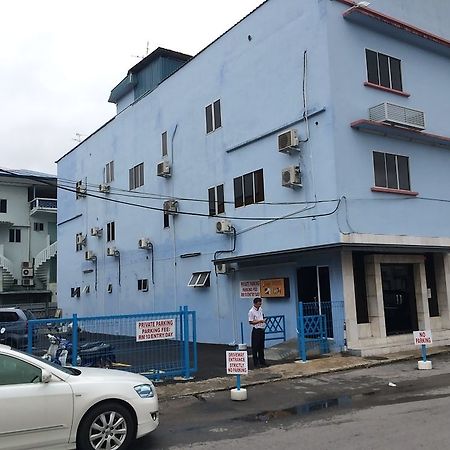 Abell Residence Кучинг Екстериор снимка