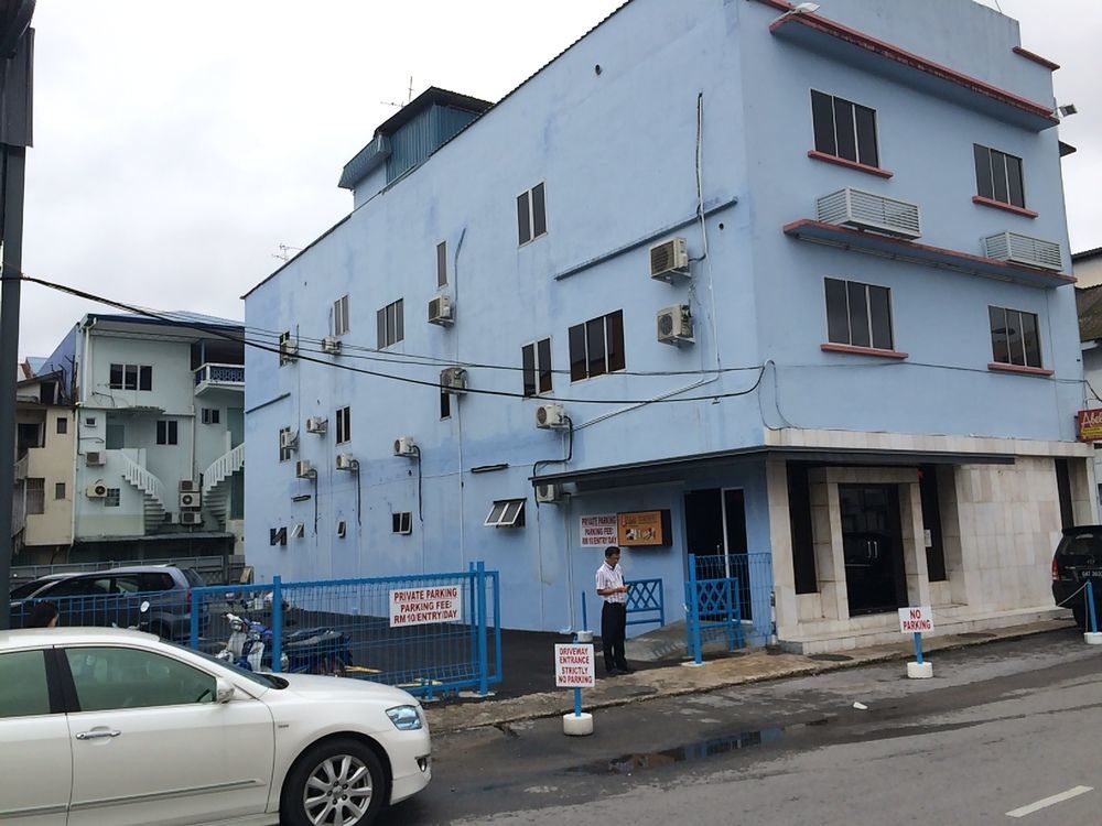 Abell Residence Кучинг Екстериор снимка